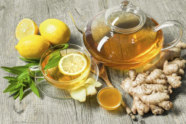 3 mẹo trị ho đêm chuẩn cho người cao tuổi, cứ làm theo là đỡ